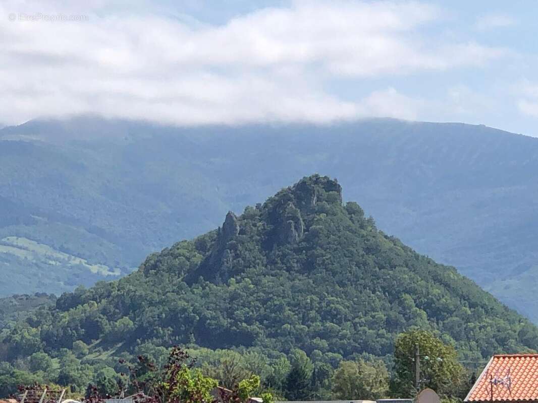   - Maison à FOIX