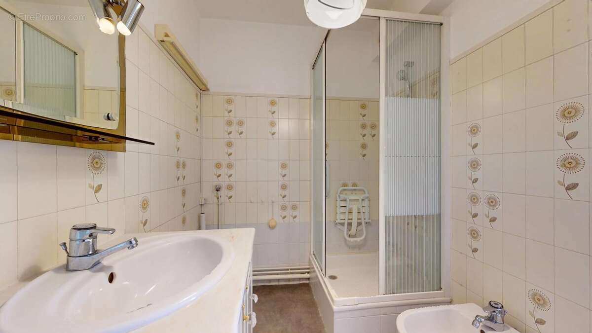 Appartement à SAINT-BRICE-COURCELLES