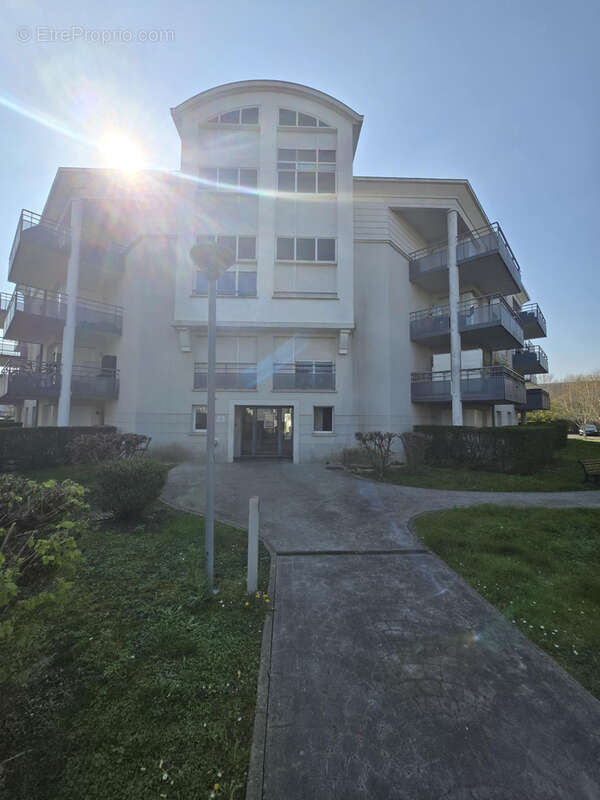 Appartement à VILLENEUVE-SAINT-GEORGES