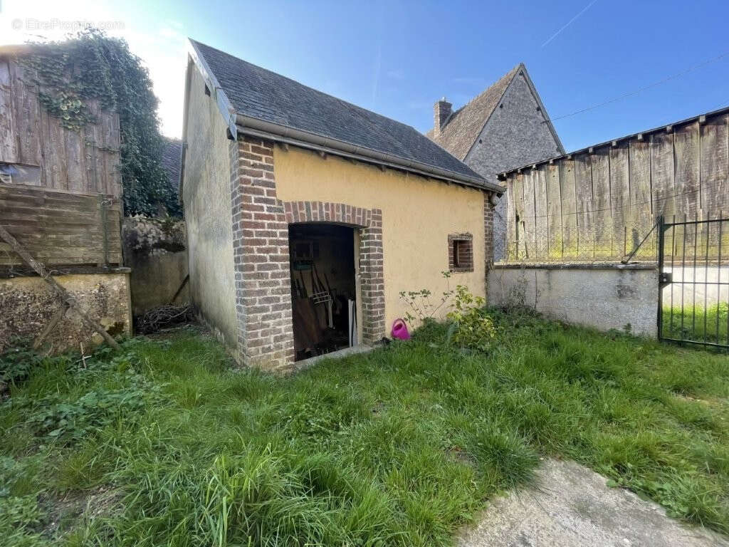 Maison à AUTHON-DU-PERCHE