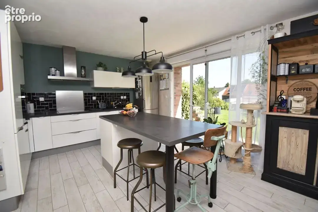 Maison 140 m² à Avesnes-Les-Aubert  - photo 3