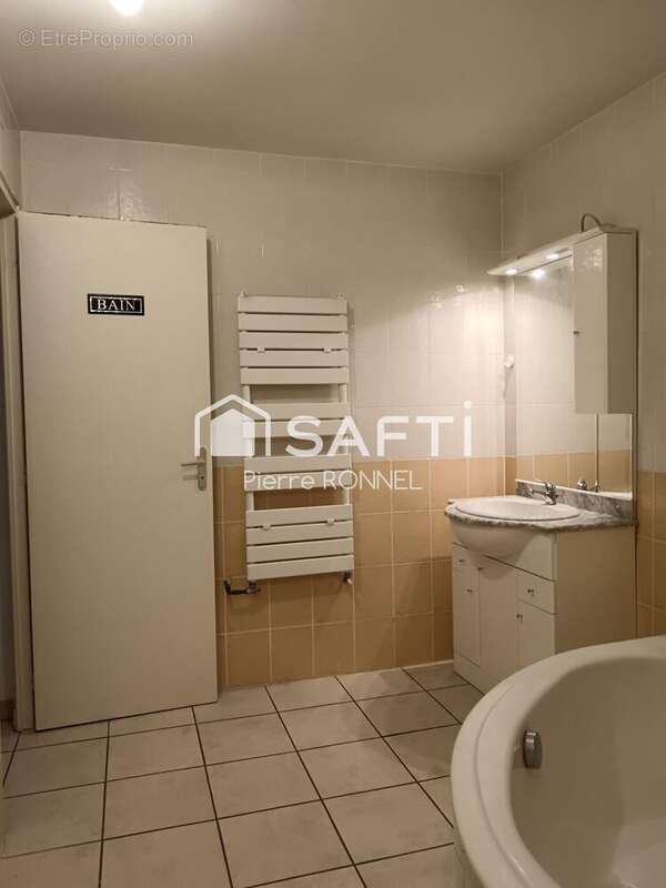 Photo 7 - Appartement à LA FERTE-SOUS-JOUARRE