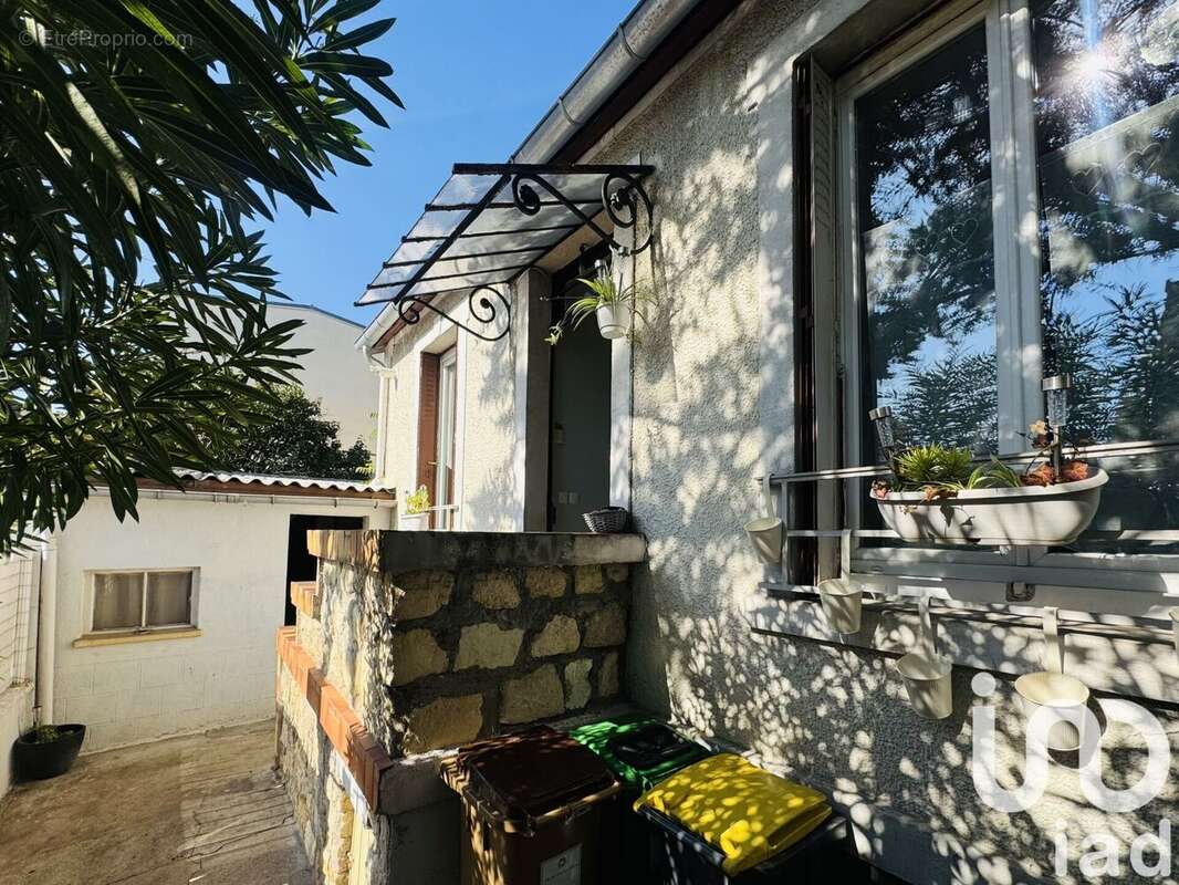 Photo 2 - Maison à VITRY-SUR-SEINE