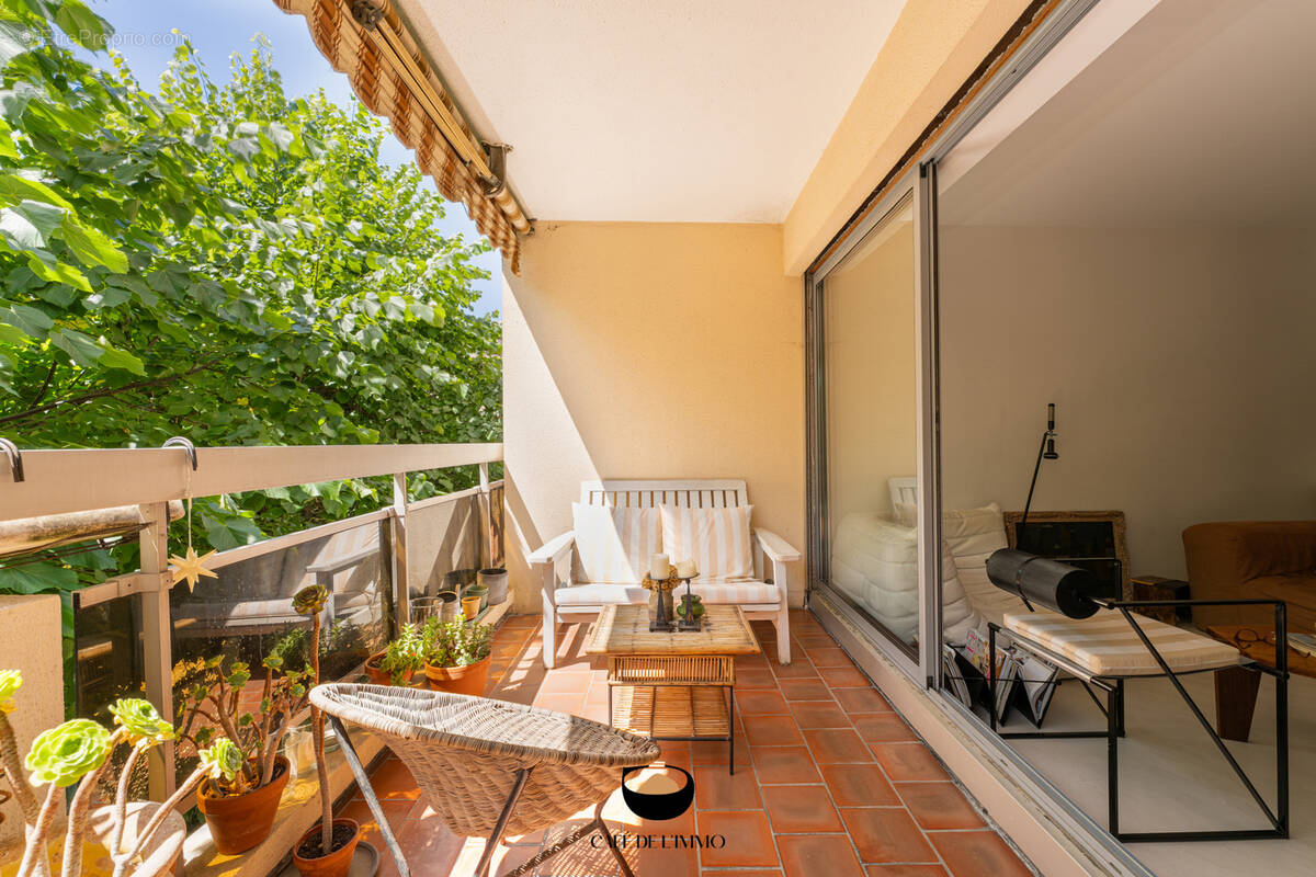 Appartement à MARSEILLE-6E