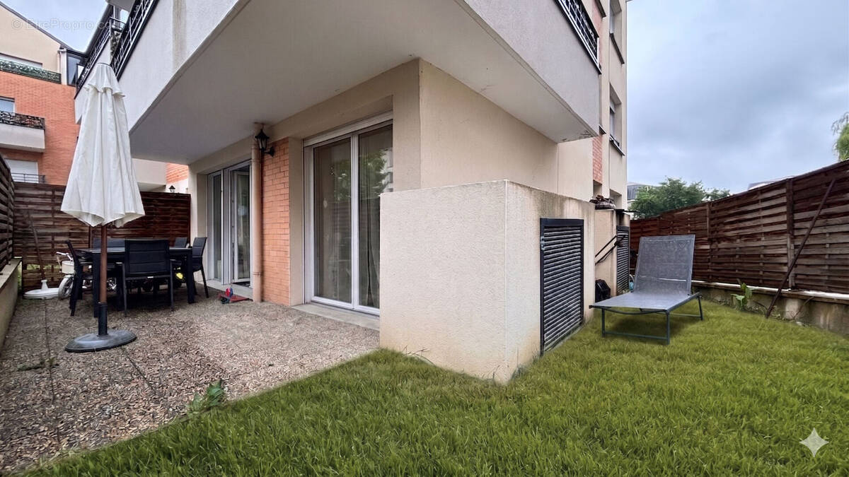 Appartement à CORBEIL-ESSONNES