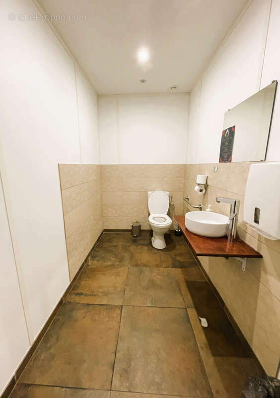 Autre à SAINT-JEAN-DE-VEDAS