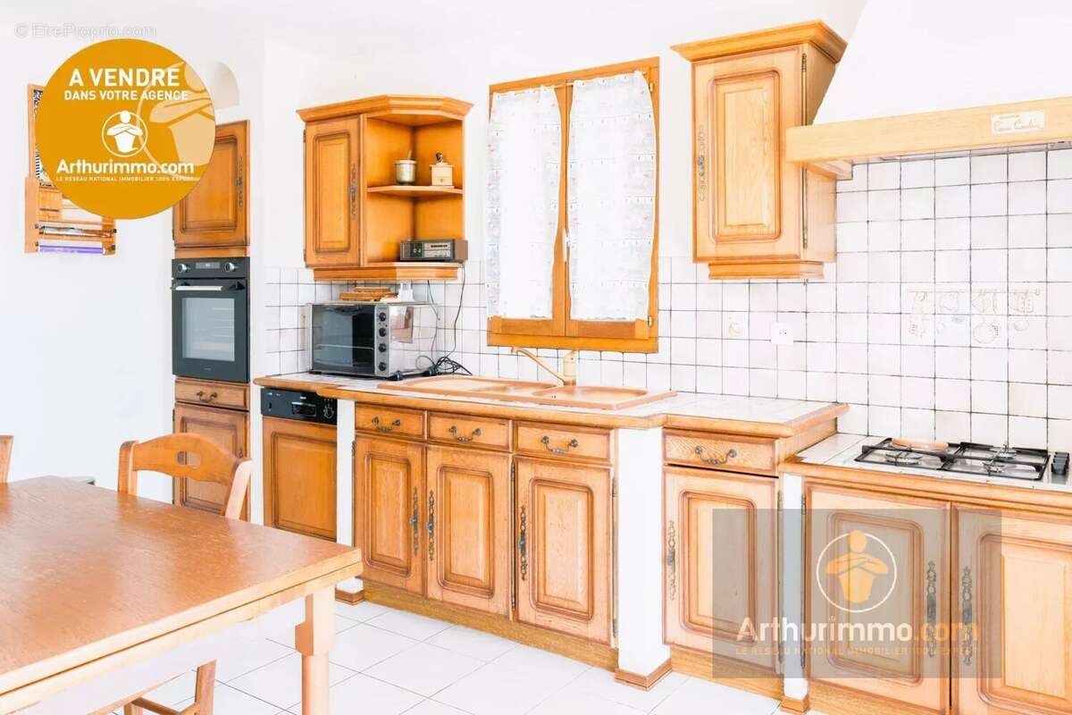 Maison à BORMES-LES-MIMOSAS