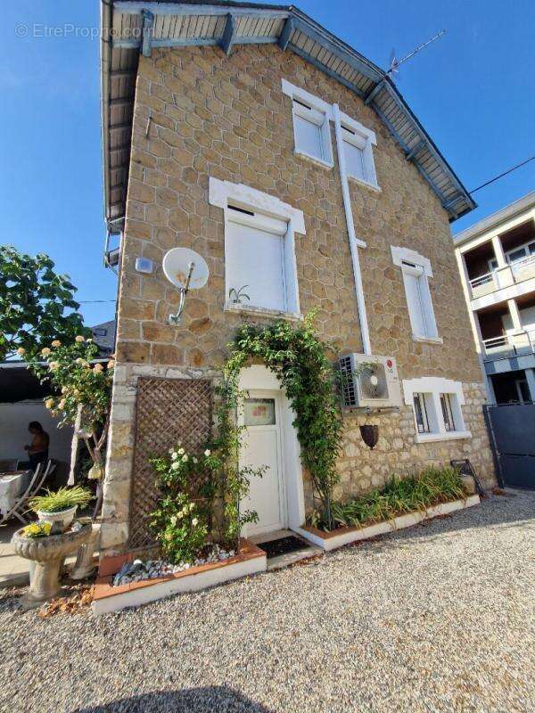 Maison à BRIVE-LA-GAILLARDE