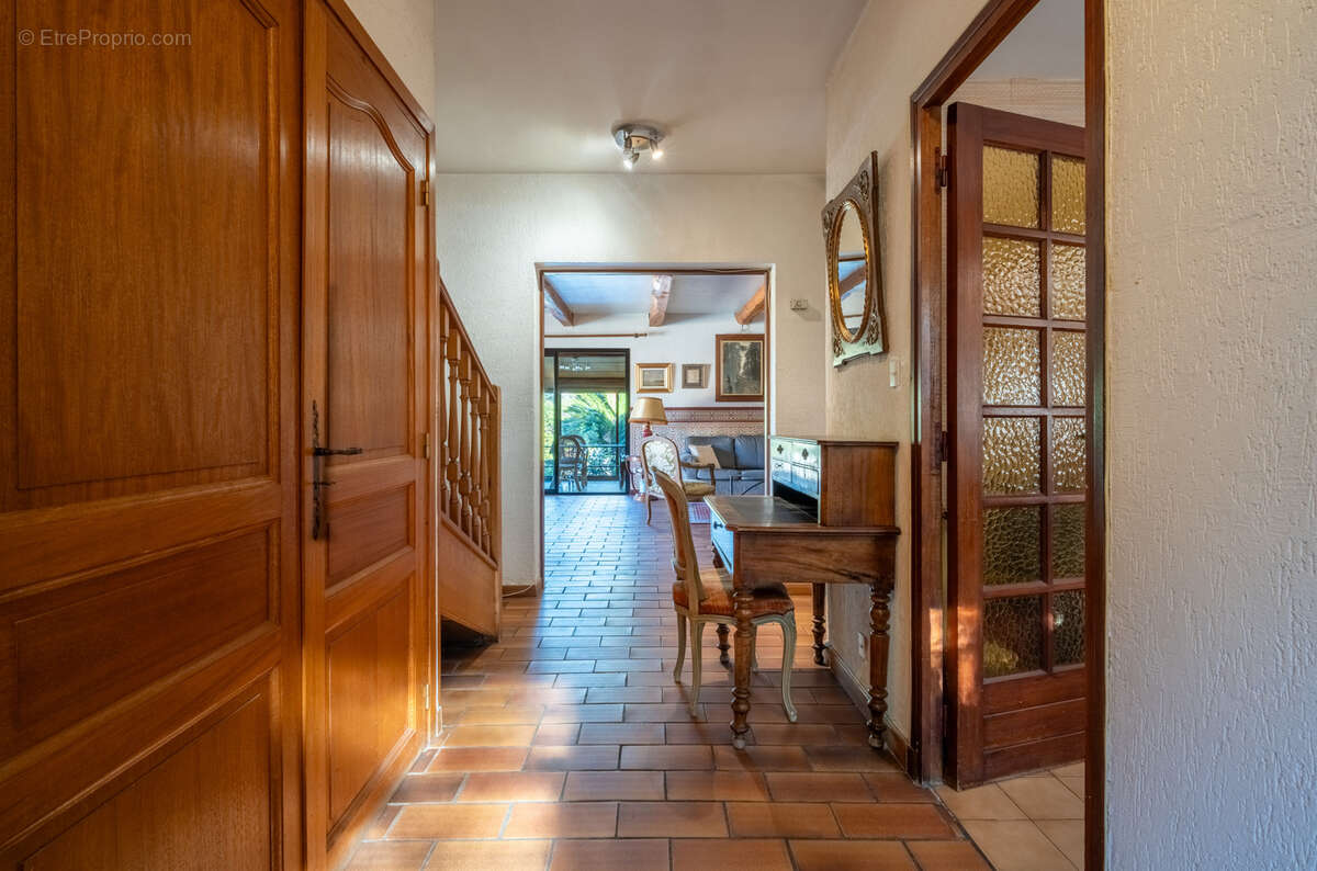 Maison à SIX-FOURS-LES-PLAGES