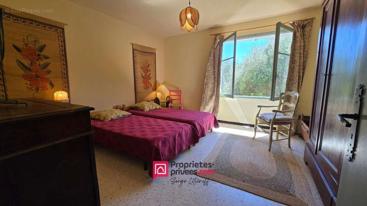 Maison à PLAN-DE-LA-TOUR