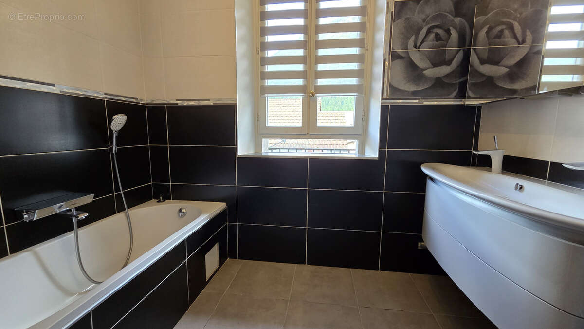 Appartement à CLUSES