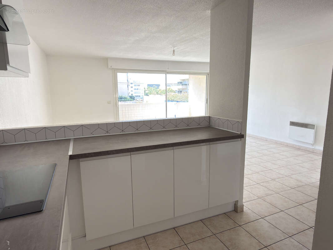 Exclusivité   Appartement P3 avec balcon, garage et cave   Quartier Capouchines, Nîmes - photo 7