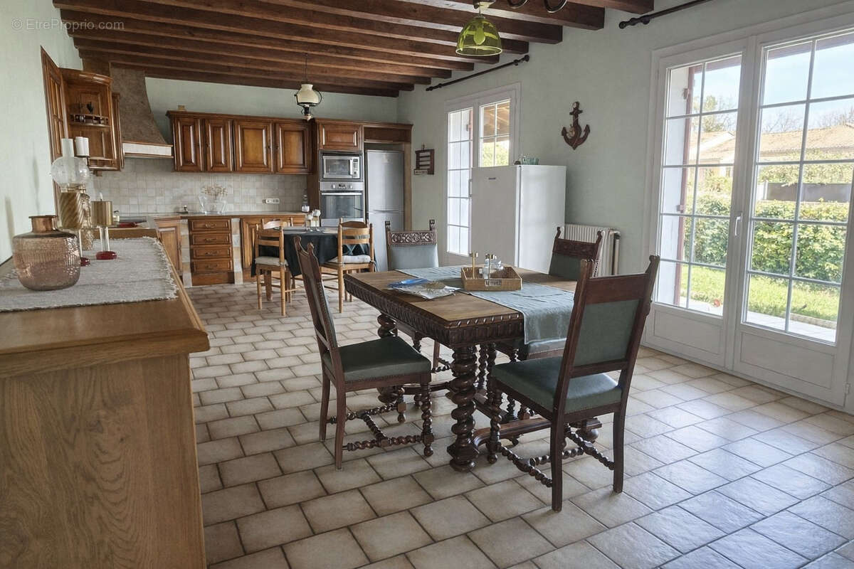 Maison à COURSAC