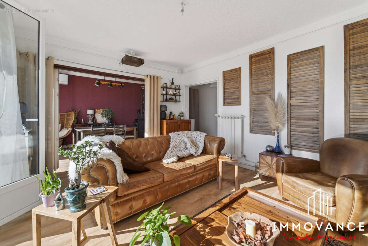 Appartement à CASTELNAU-LE-LEZ