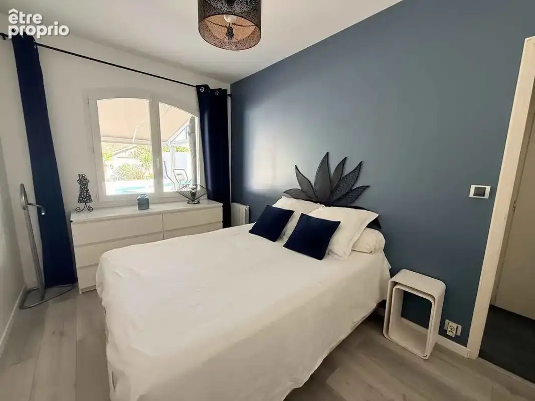 Magonty. Maison Plain-Pied 4 Chambres + Bureau–Piscine–1 882 m² - photo 10