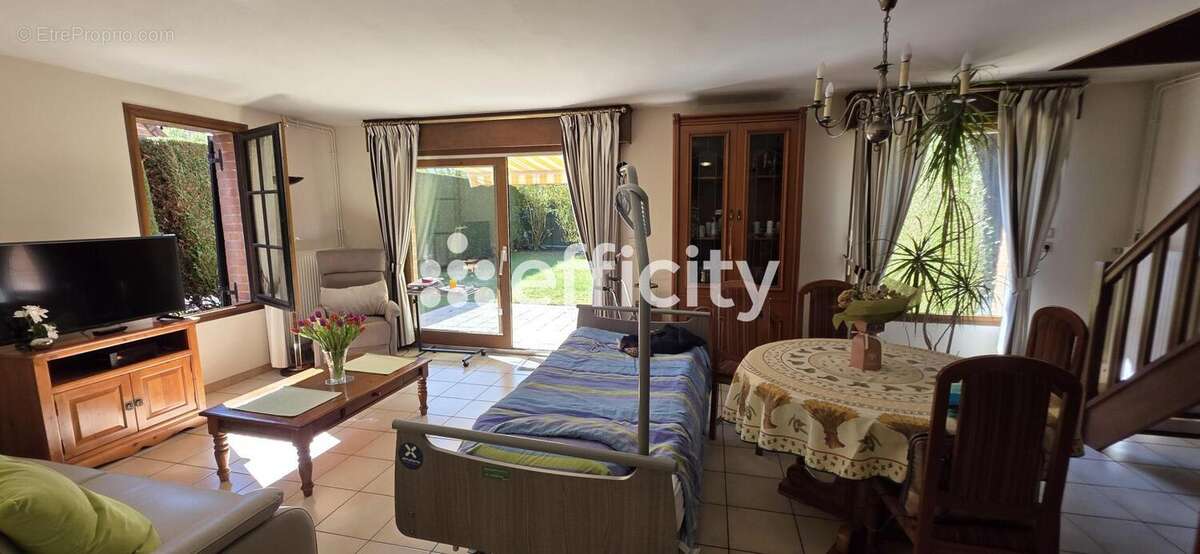 Maison à FACHES-THUMESNIL