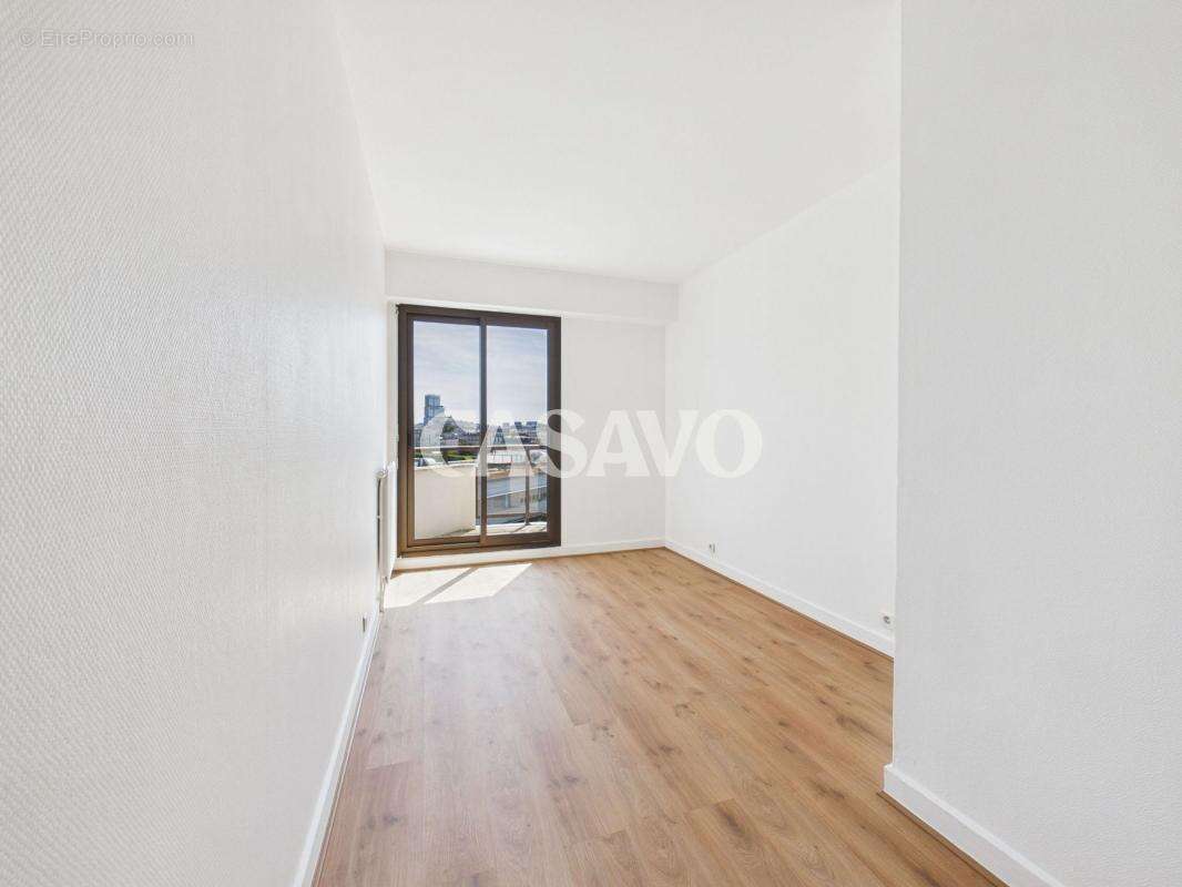 Appartement à LEVALLOIS-PERRET