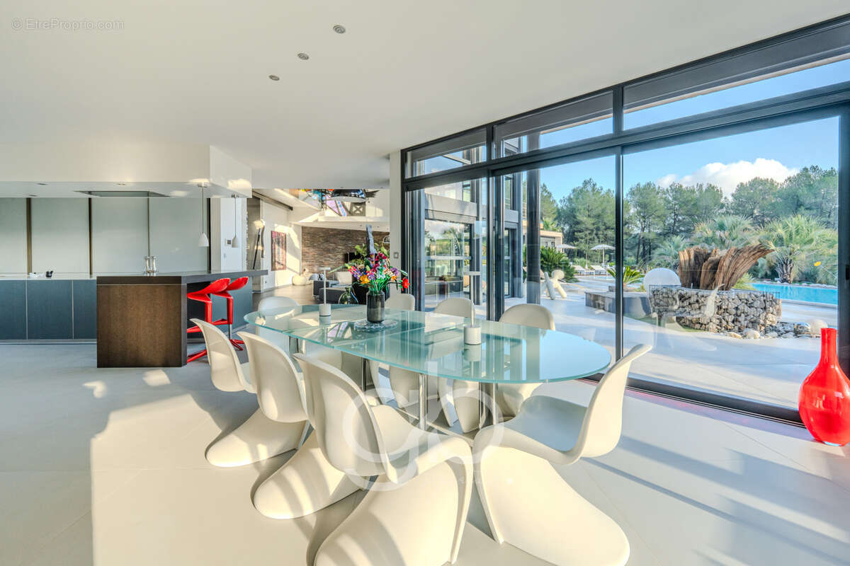 Maison à SAINT-GELY-DU-FESC