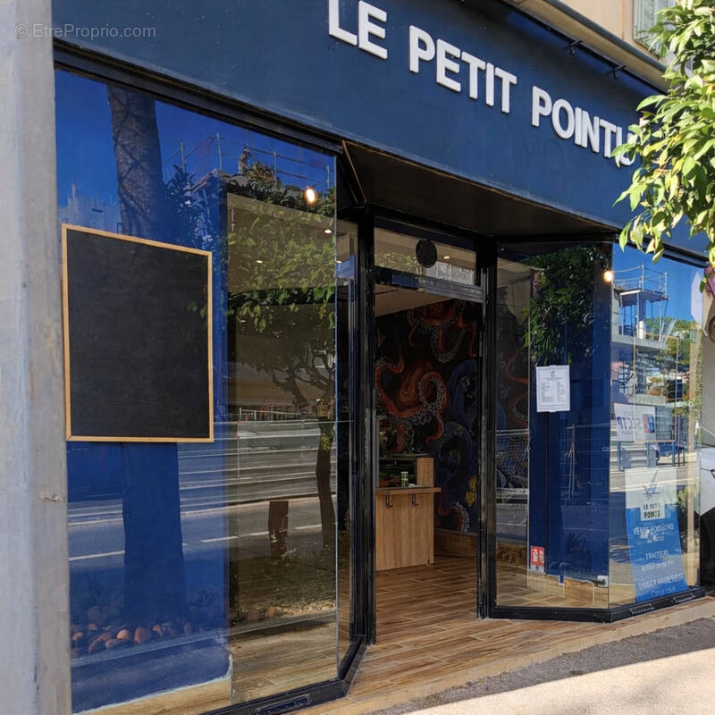 Commerce à SANARY-SUR-MER