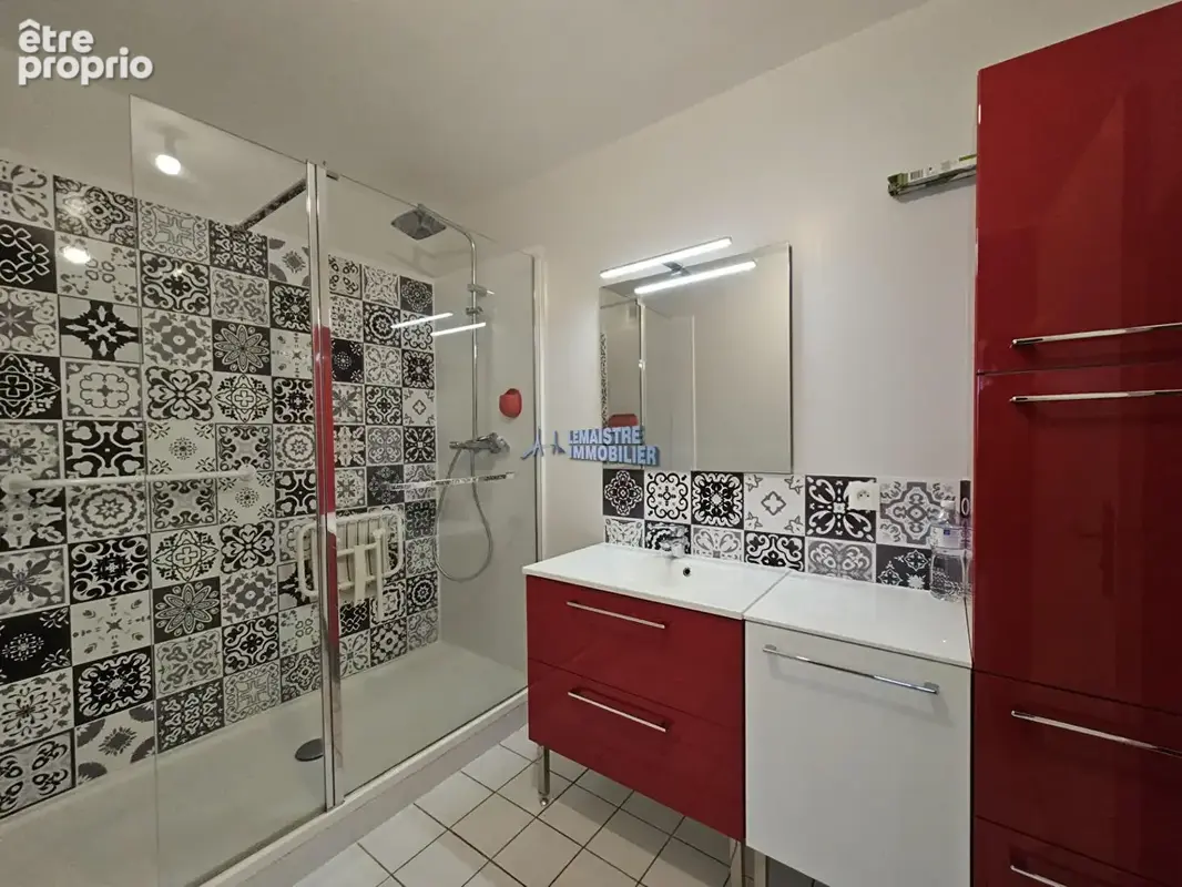 Appartement à vendre - Le Havre - 79 m² - 3 chambres - Ascenseur, balcon et box fermé - photo 5