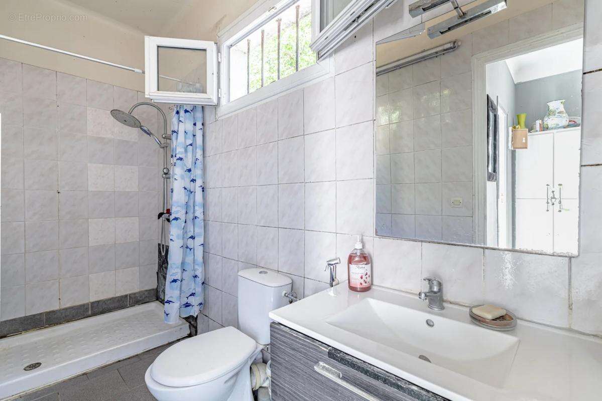 Maison à VILLENEUVE-LE-ROI