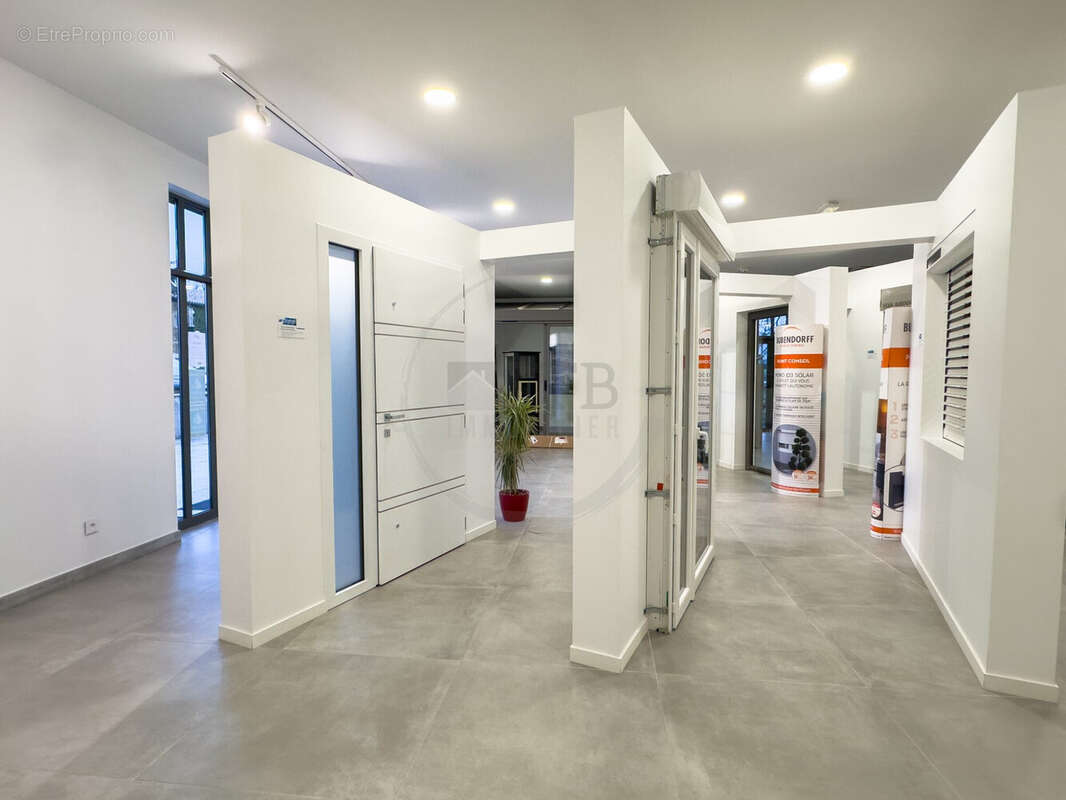 Commerce à CHOMERAC