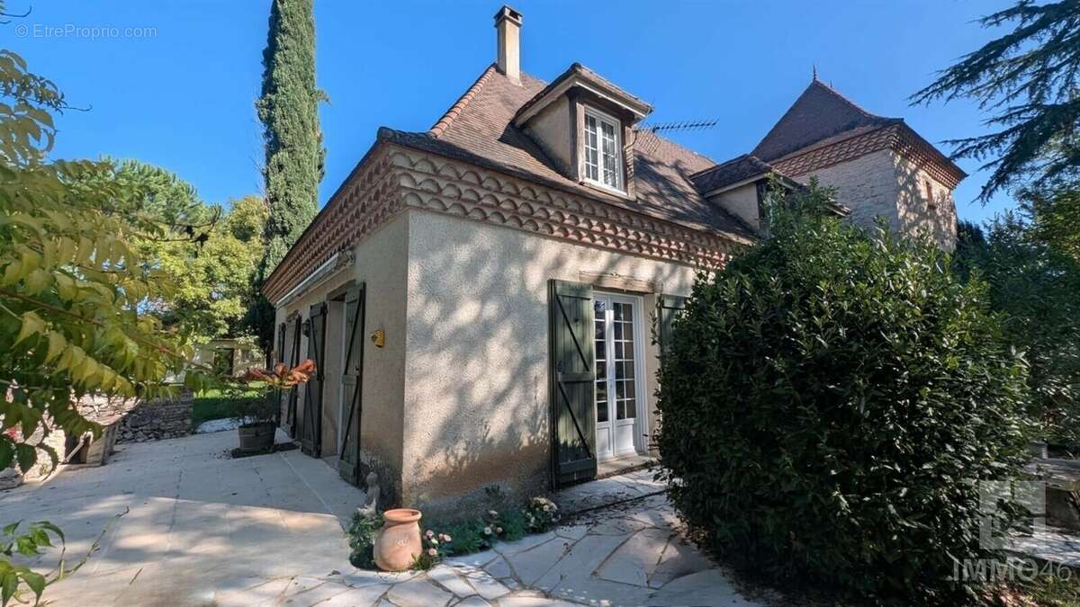 Maison à CAHORS
