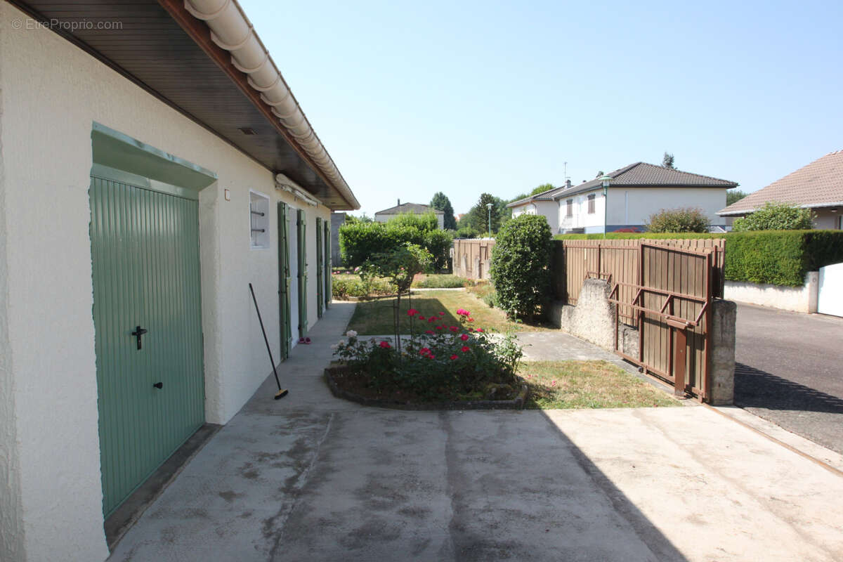 Maison plain pied sur CUVRY - photo 2