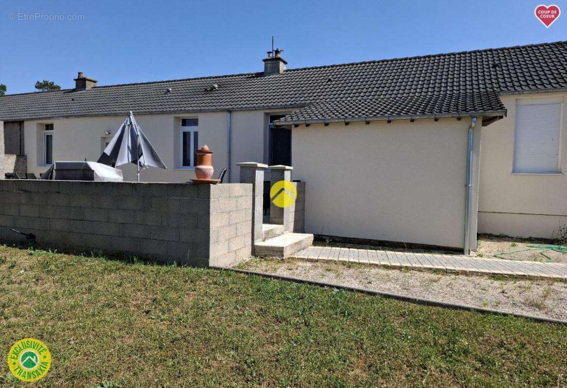 Maison à LUNERY