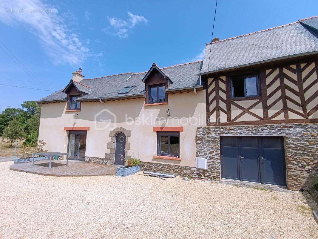 Maison à SAINT-GILLES