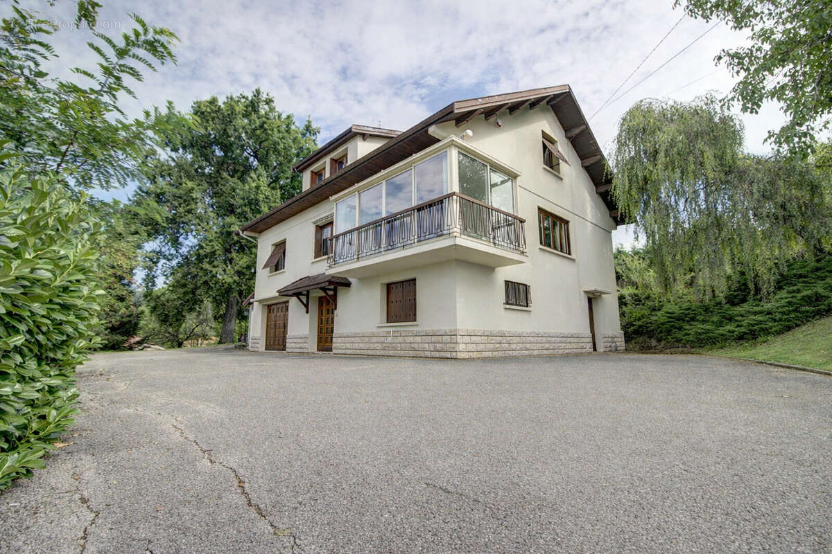 Maison à AMBERIEU-EN-BUGEY