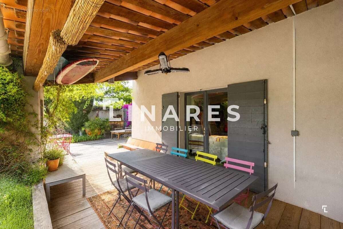 LA CASSIDAINE - Maison T4 de 130 m2  - Piscine - Jardin - 13260 Cassis - photo 4
