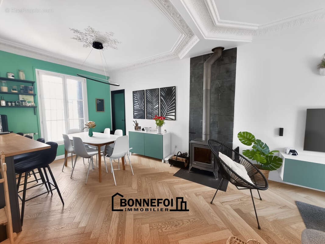 Maison à CHAMPIGNY-SUR-MARNE