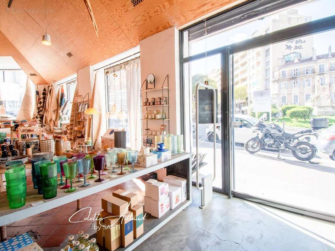 Photo 5 - Commerce à MARSEILLE-6E