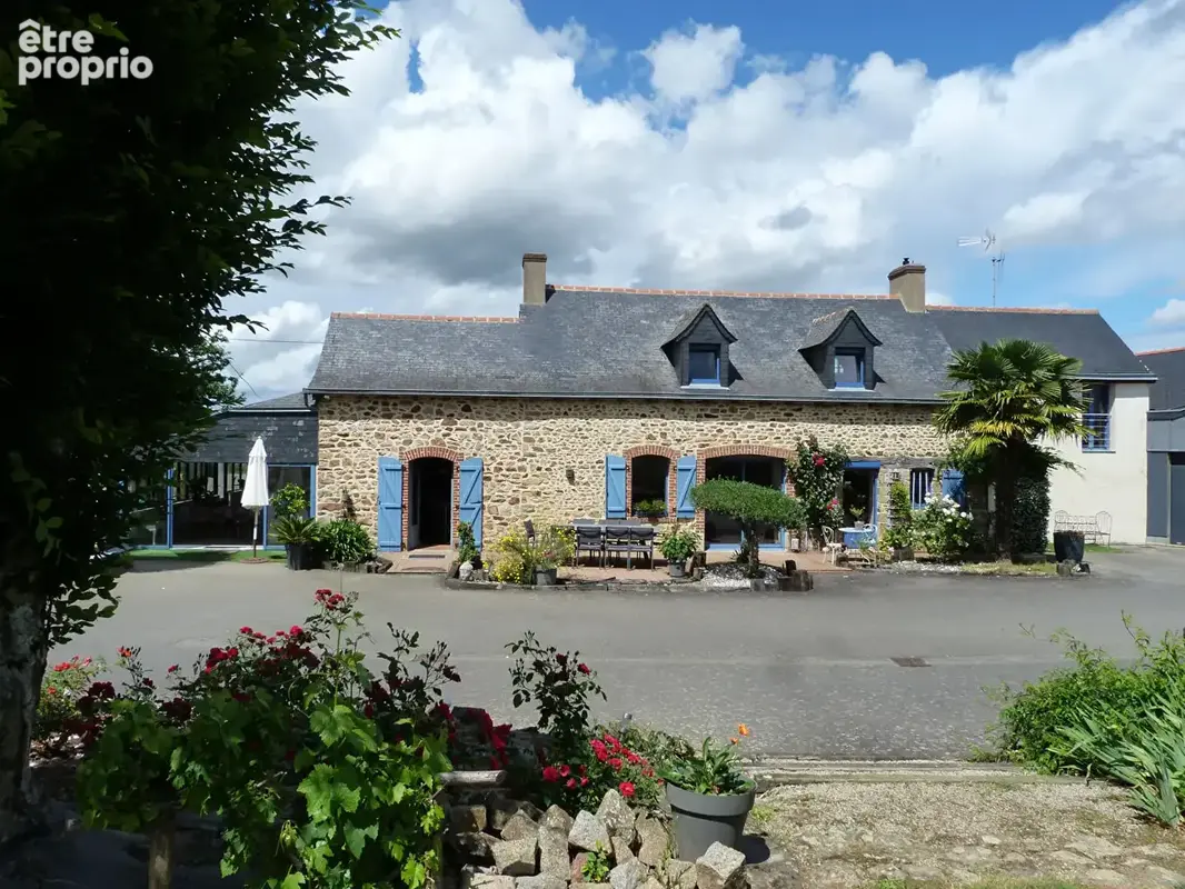 Photo Maison à Cuille au prix de 376 000€