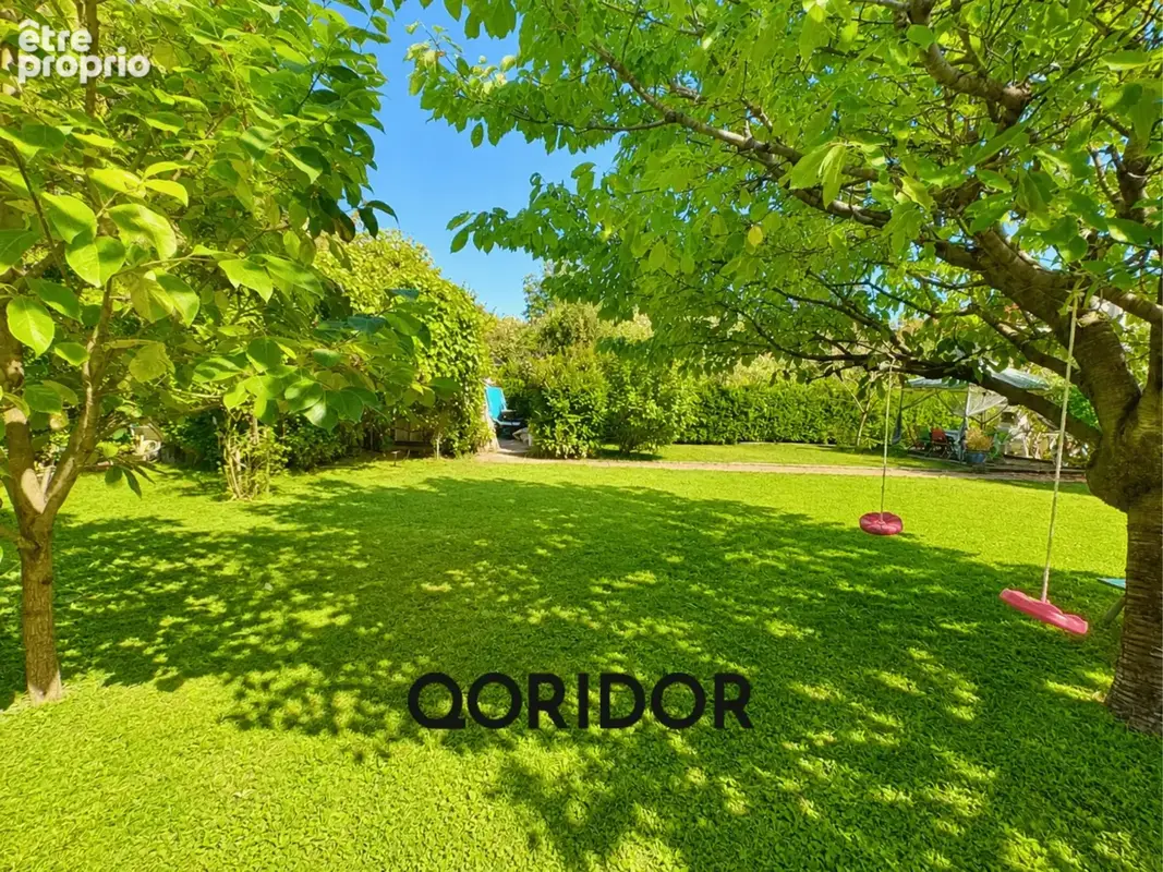 Maison 6 pièces 130 m² à vendre à Vaulx-En-Velin (69120) - photo 5