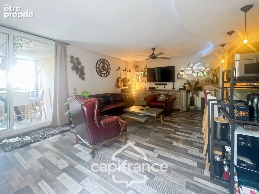 Appartement à vendre 4 pièces LA SEYNE SUR MER (83), grand T4 de 81m2 - Loggia -  Cave - photo 9