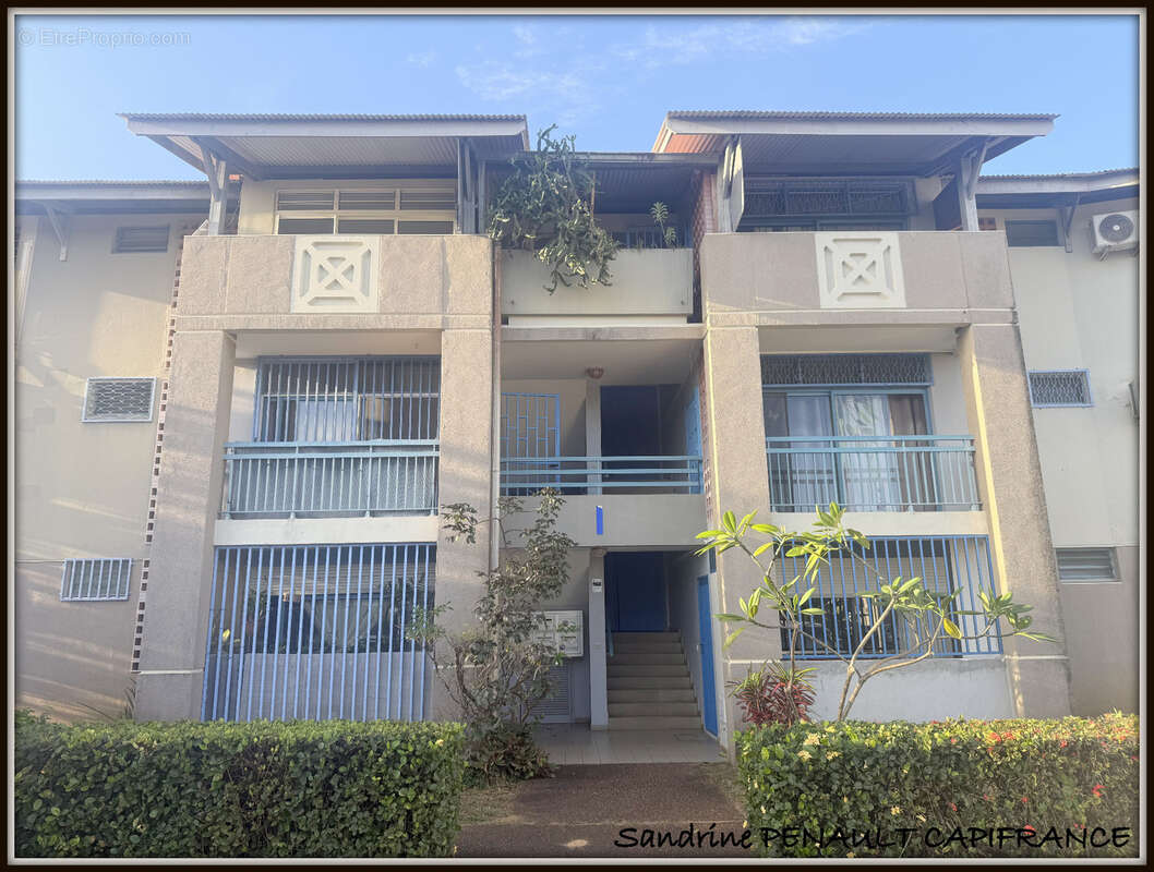 A vendre a kourou (97310) un magnifique appartement t4 de 77 m² - au prix de 182000 € - photo 9