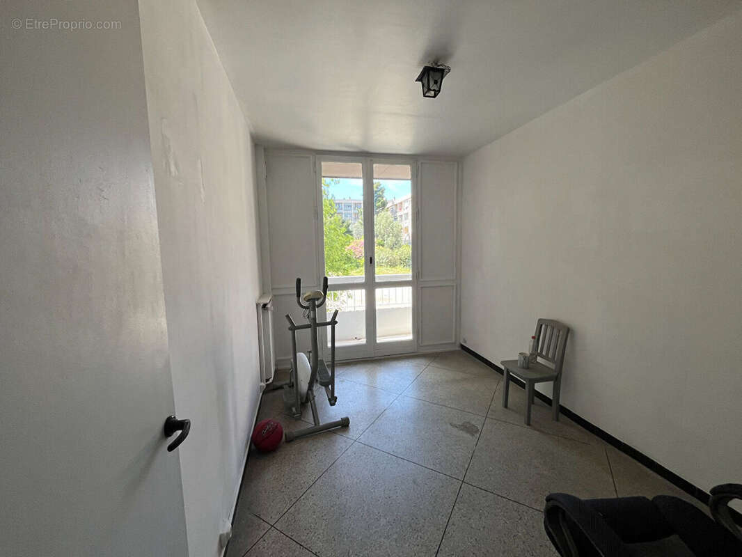 Appartement à MARSEILLE-15E