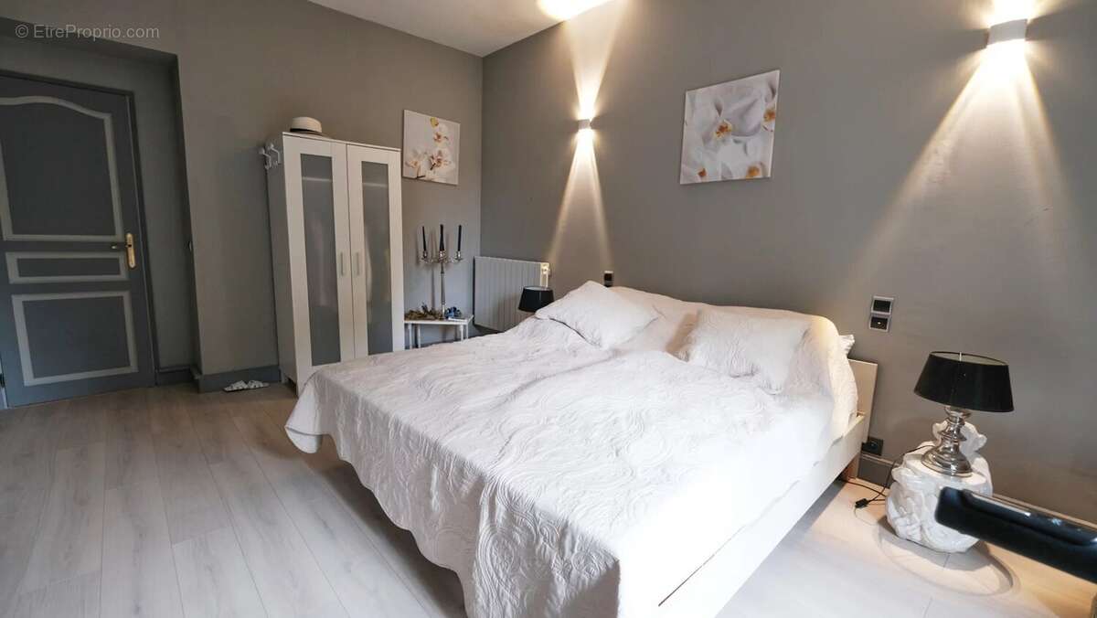 Maison à SAINT-FRANCHY