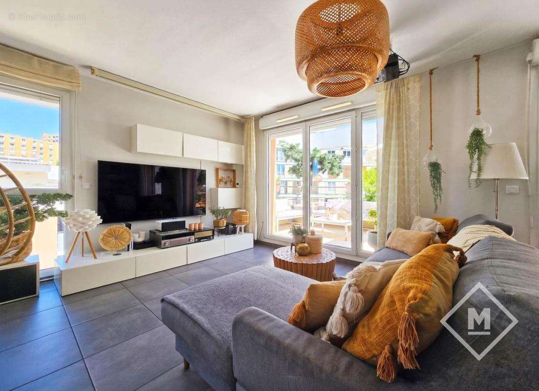 Appartement à MARSEILLE-13E