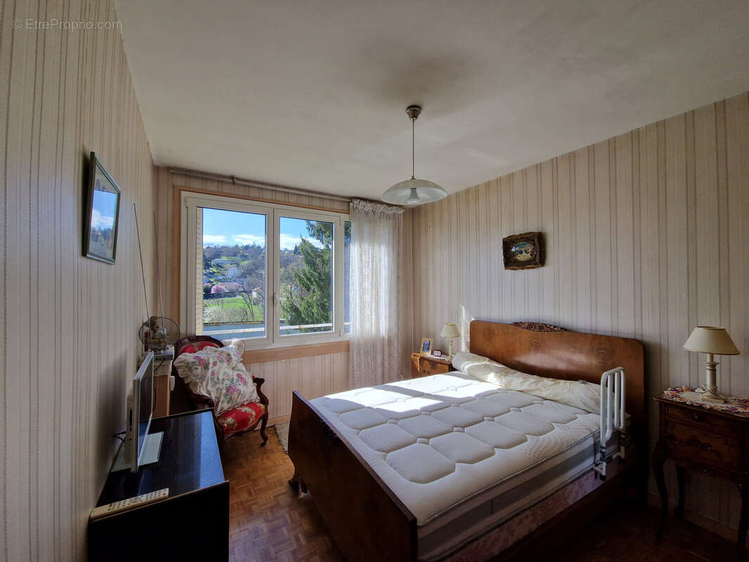 Appartement à BRIGNAIS