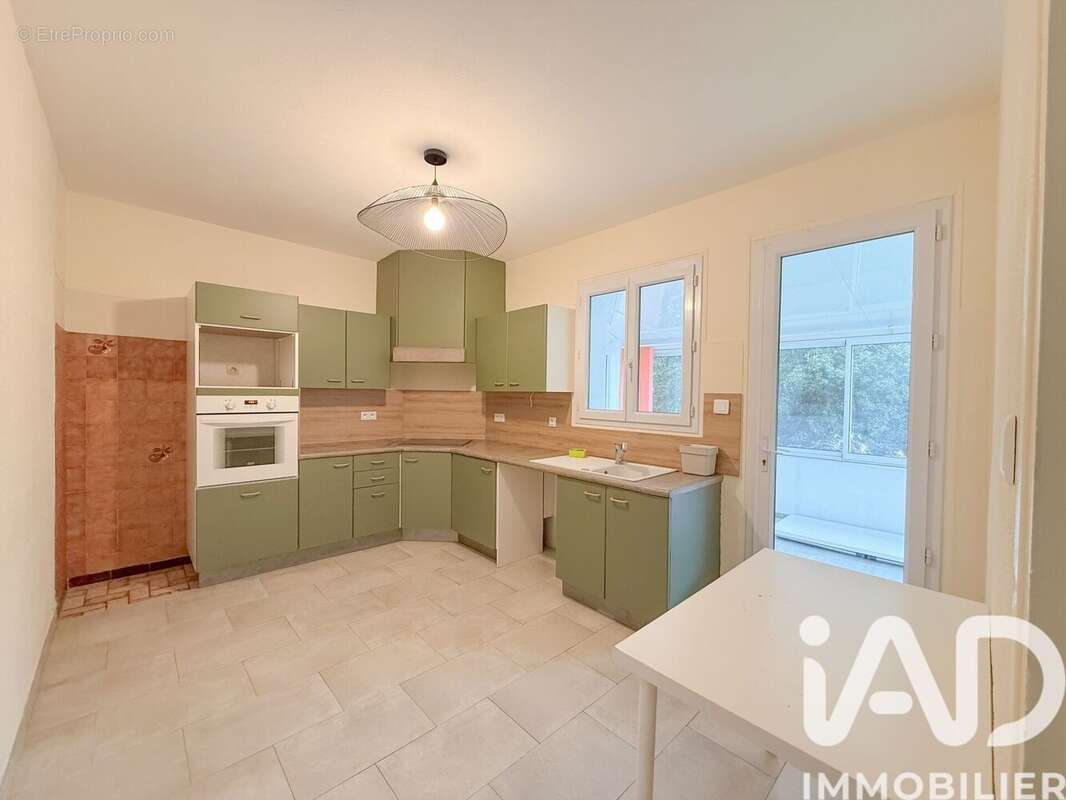 Photo 4 - Maison à SAINT-MAXIMIN-LA-SAINTE-BAUME