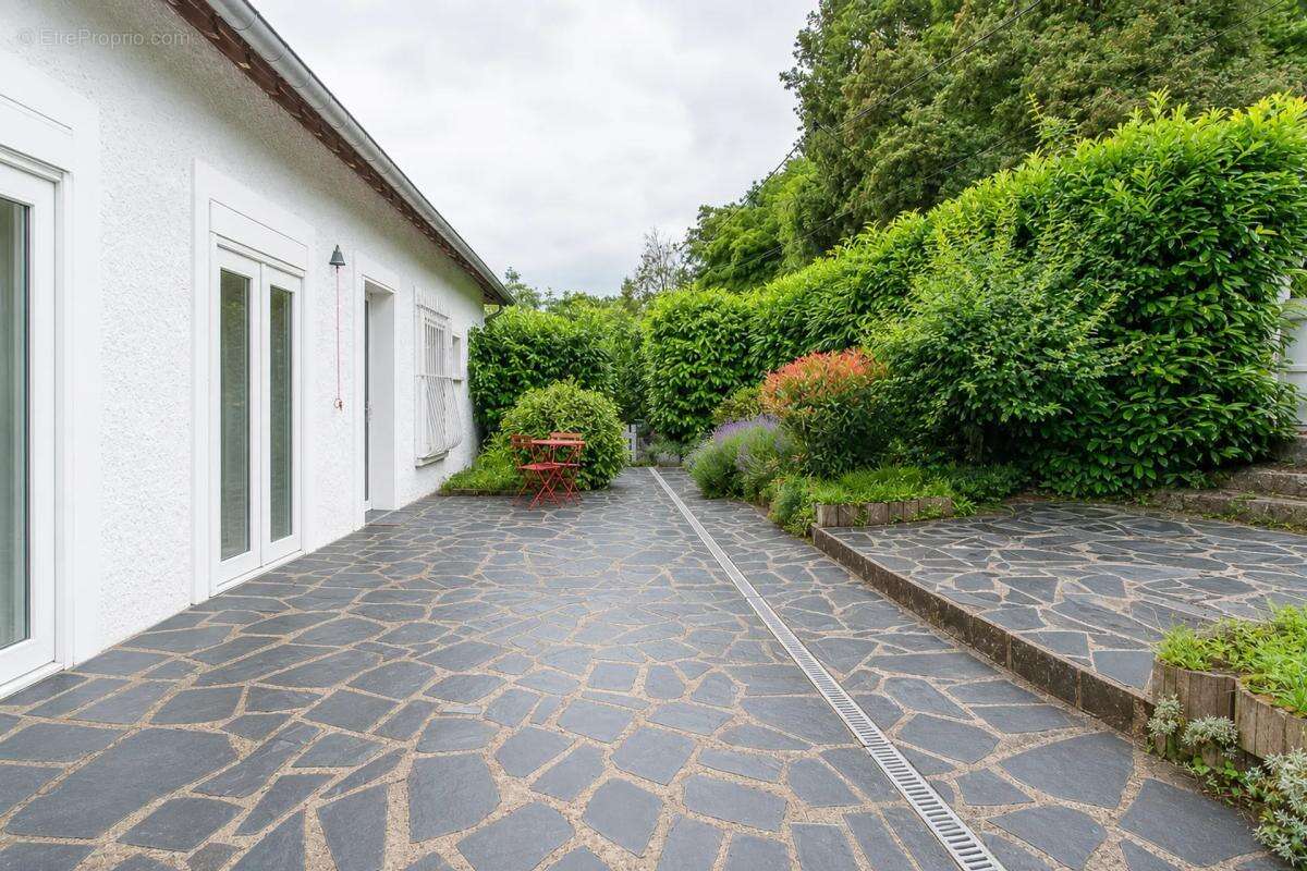 Maison de 14 pièces de 510 m² à Verdelot - photo 27