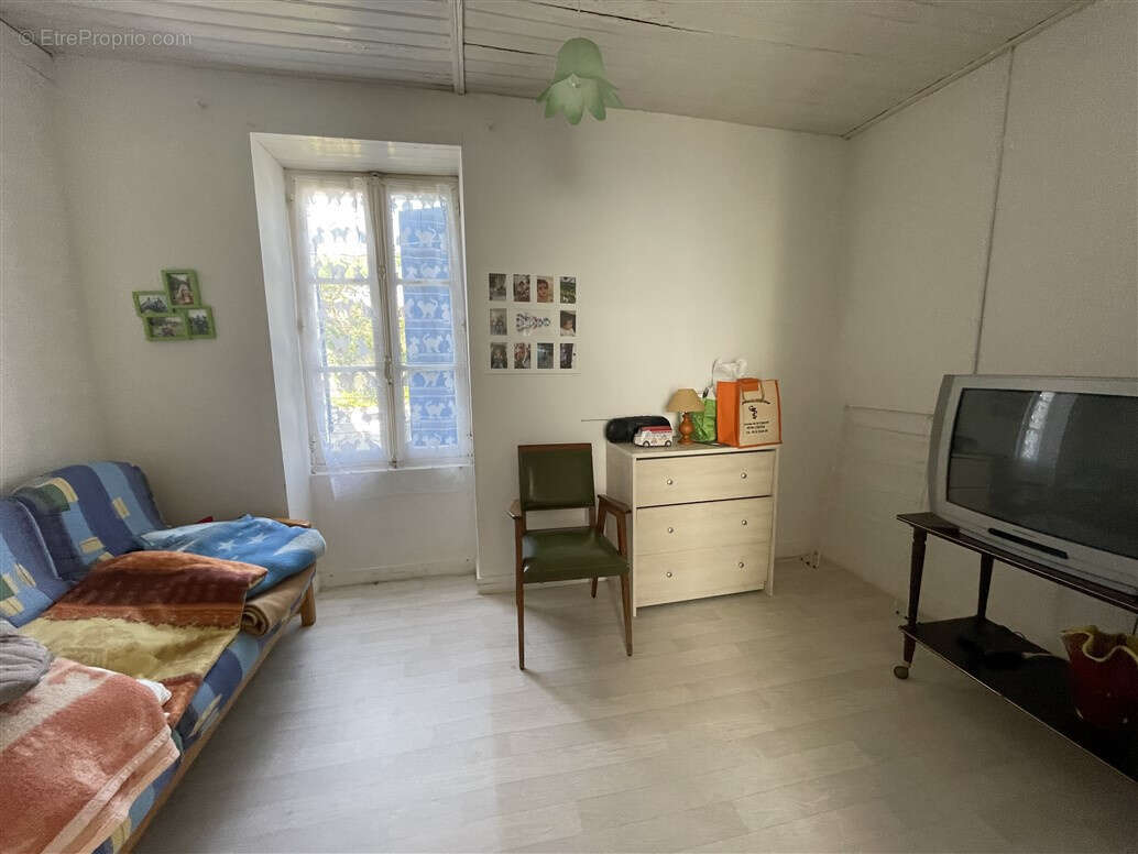 Maison à L&#039;EPINE