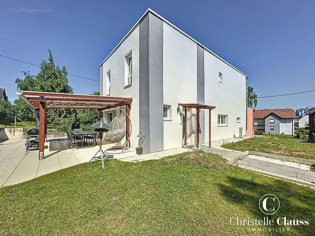 Maison à WESTHOUSE-MARMOUTIER