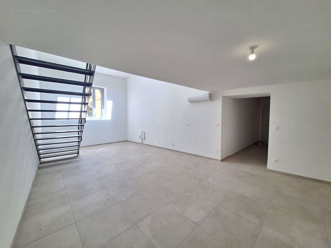 Appartement Suze La Rousse 4 pièce(s) 88.33 m2 - photo 2