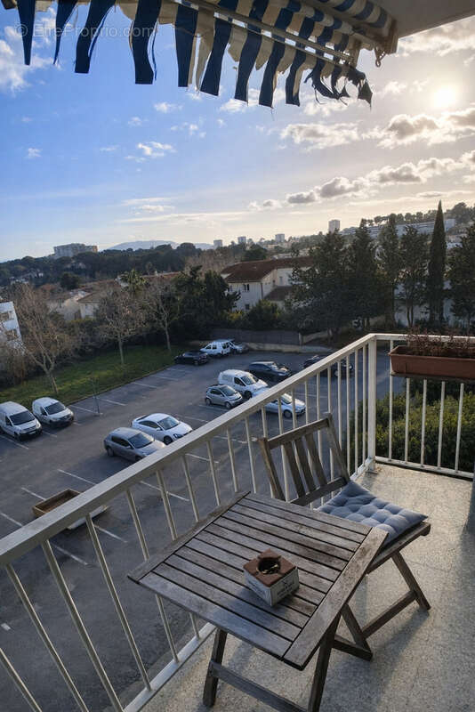 Appartement à MARSEILLE-13E