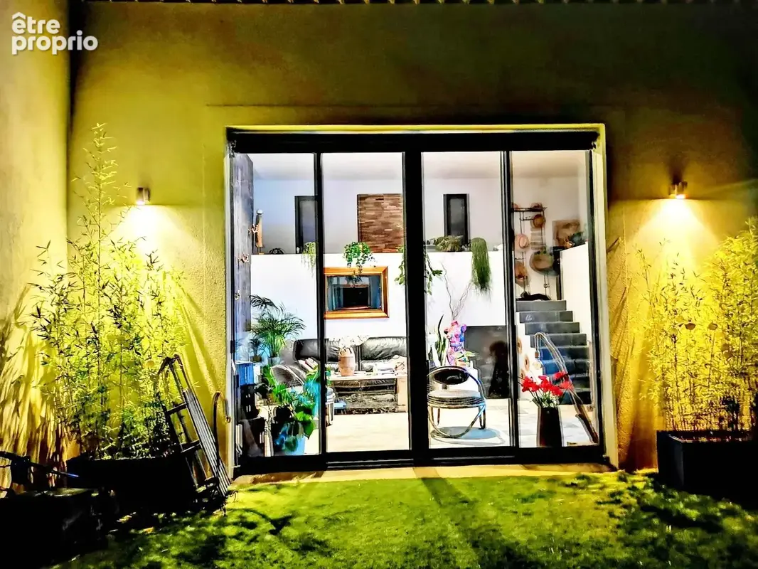 Sollies toucas (83) - maison coup de coeur de 150 m² 6 pieces - vue imprenable - atypique lumineuse et au calme - photo 22