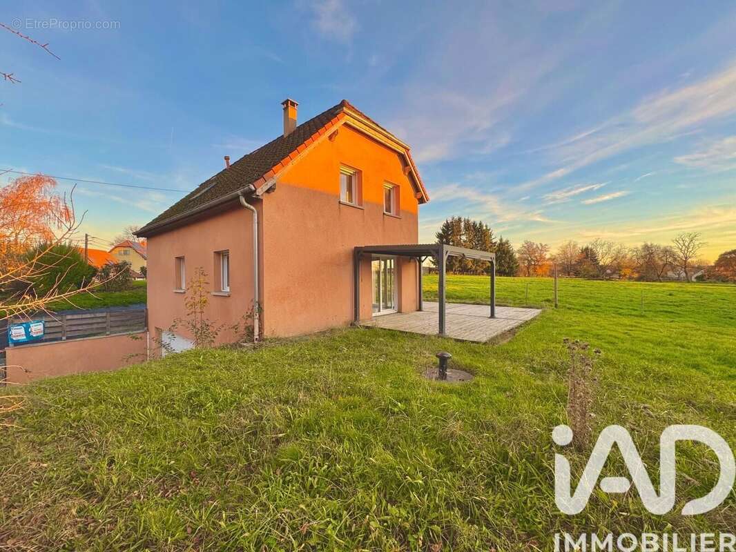 Photo 3 - Maison à CHAVANNES-LES-GRANDS